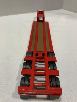 Trail King 3 Axle Low Loader- Red - 1:48