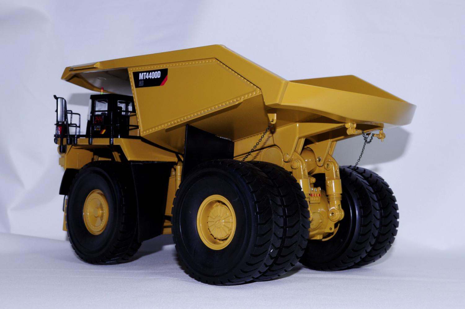 Caterpillar MT4400 Mining Truck