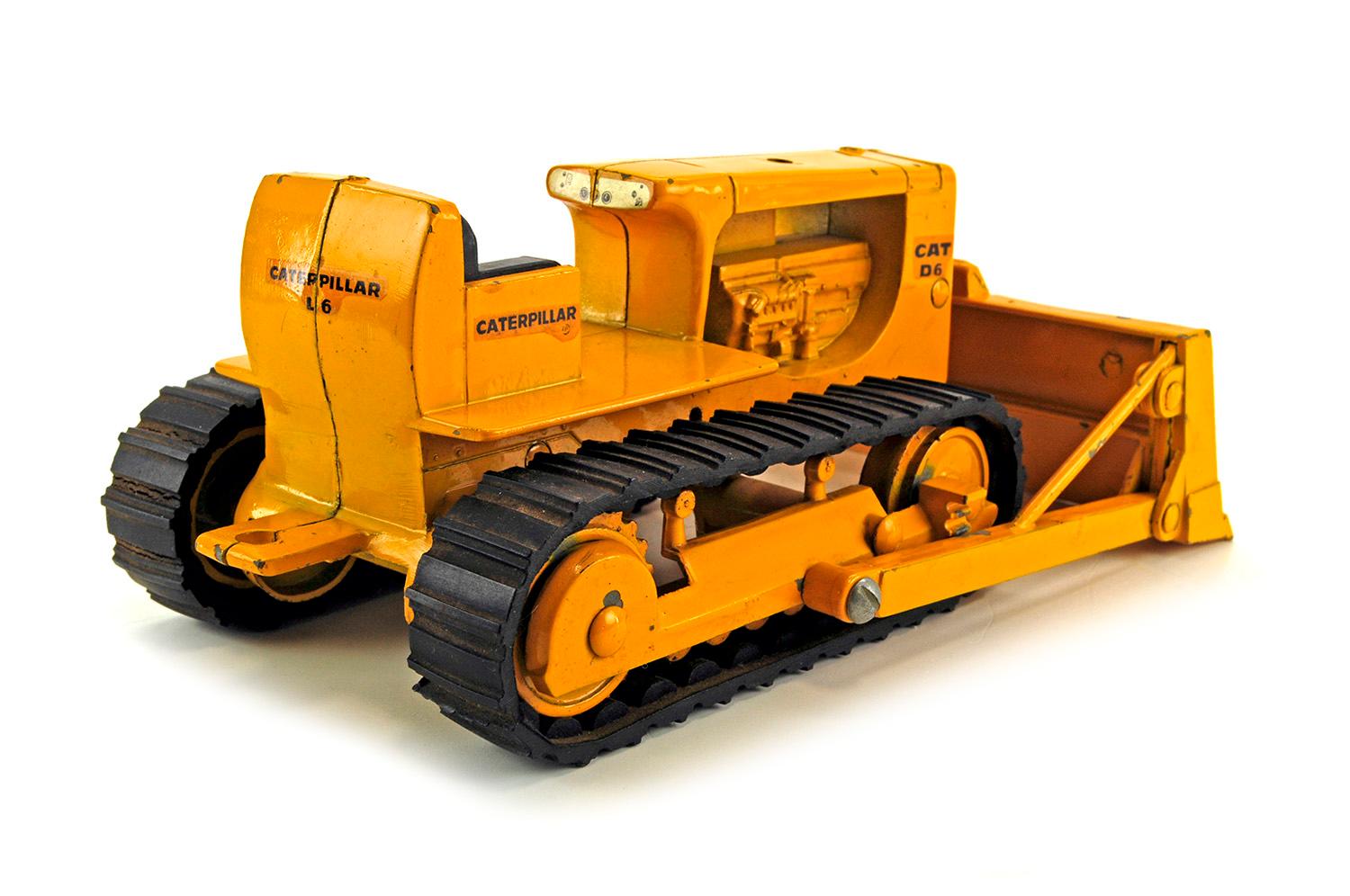 Caterpillar D6 Dozer - 1:24