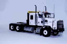 Kenworth C500B Heavy Tractor