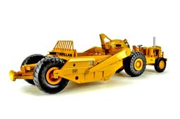 Caterpillar DW20 Tractor w/Scraper - ACMOC - 1:25