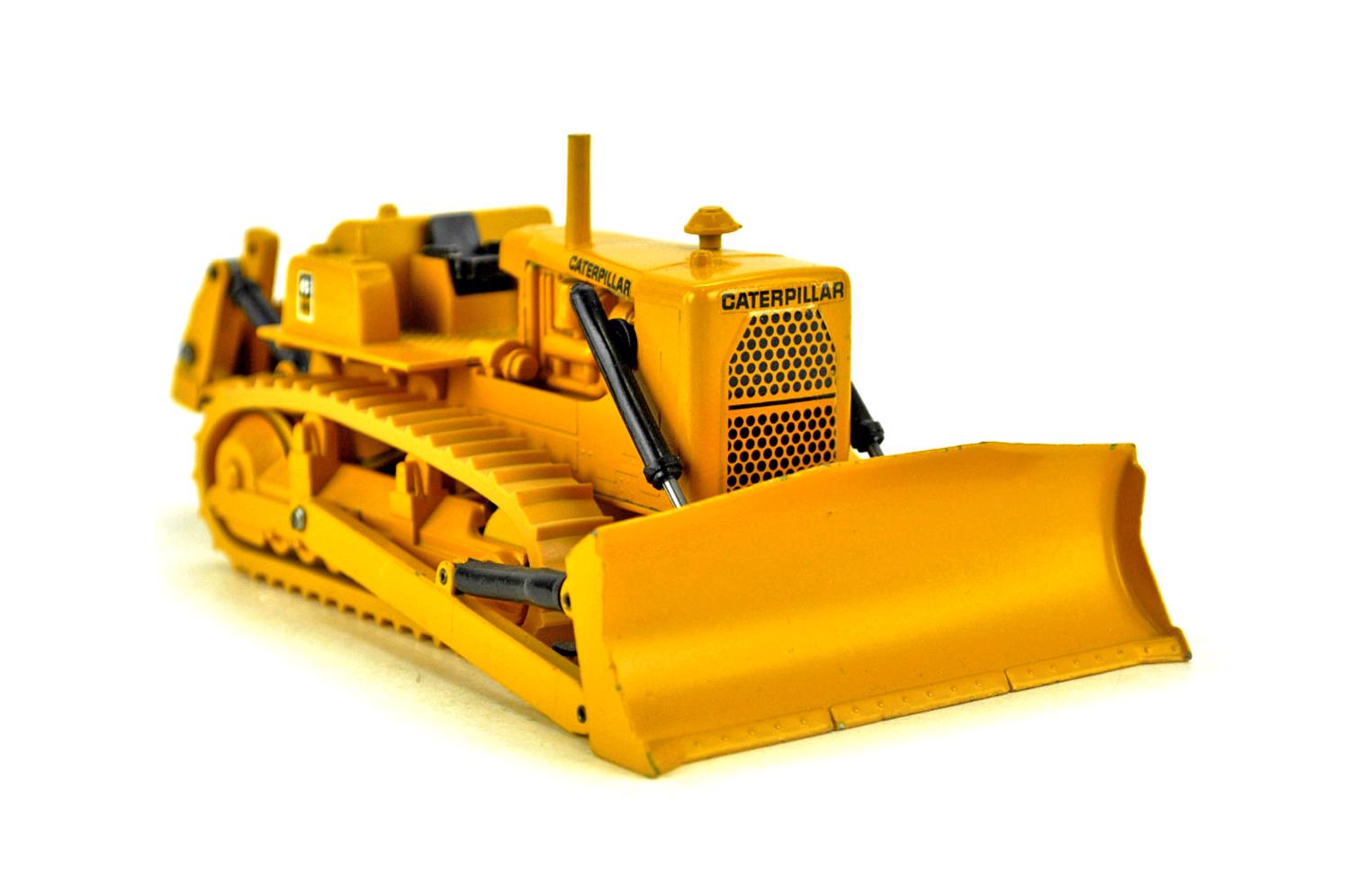 Caterpillar D9G Bulldozer w/Ripper