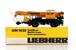 Liebherr LTM1025 2-Axle Mobile Crane