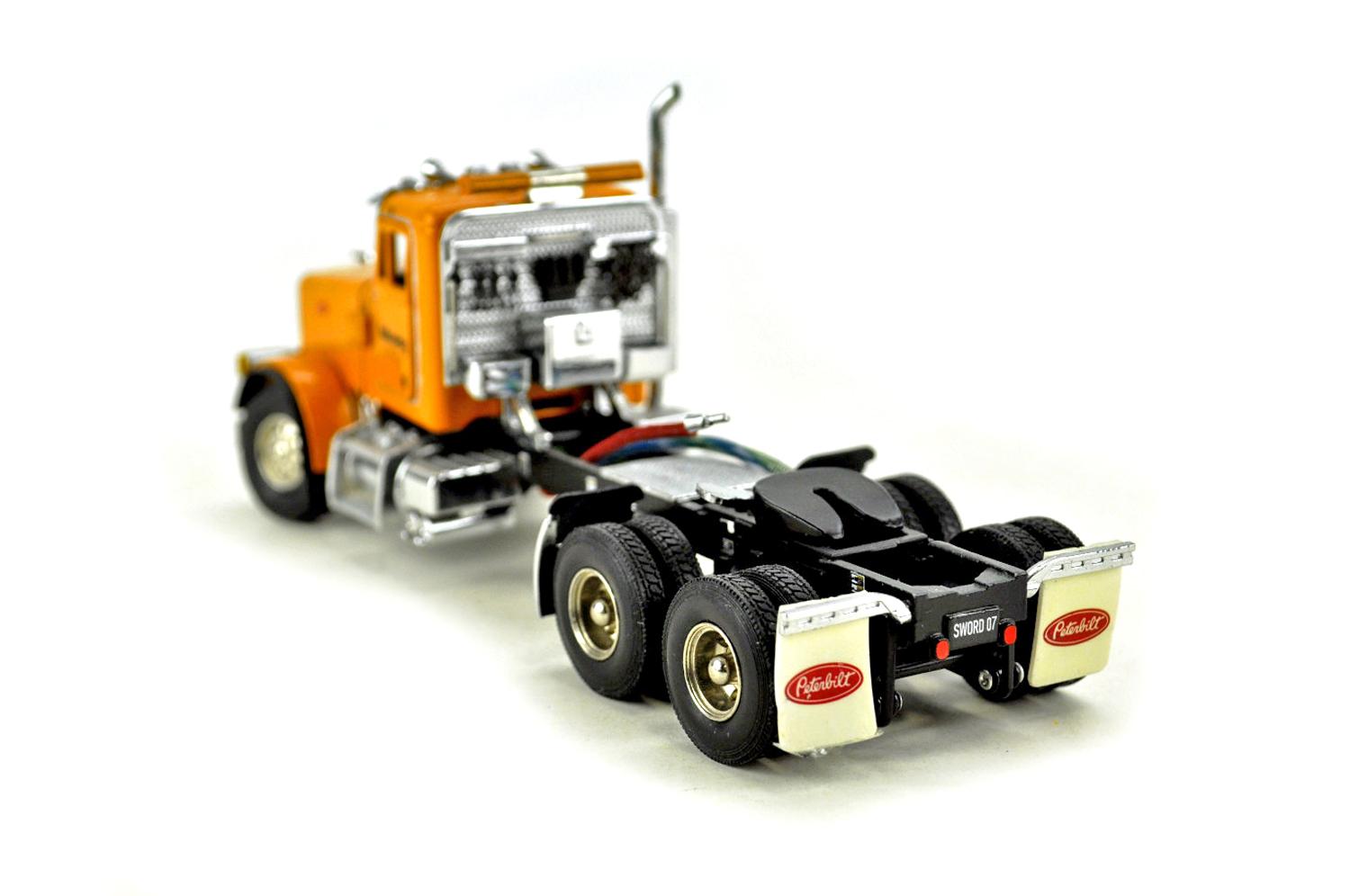 Peterbilt 357 Tractor - Kokosing