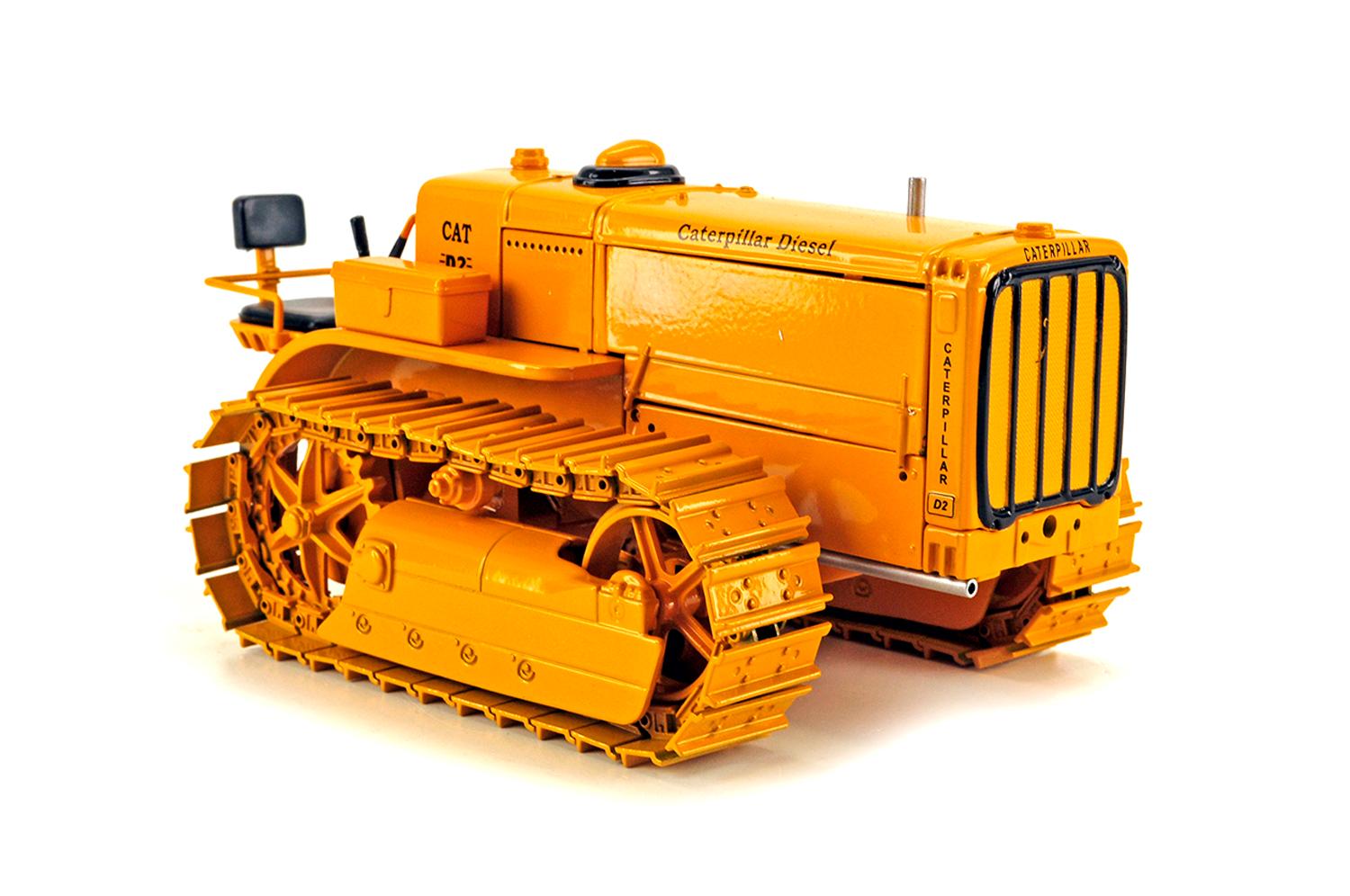 Caterpillar D2 Track-Type Tractor - Orchard Model - 1:16