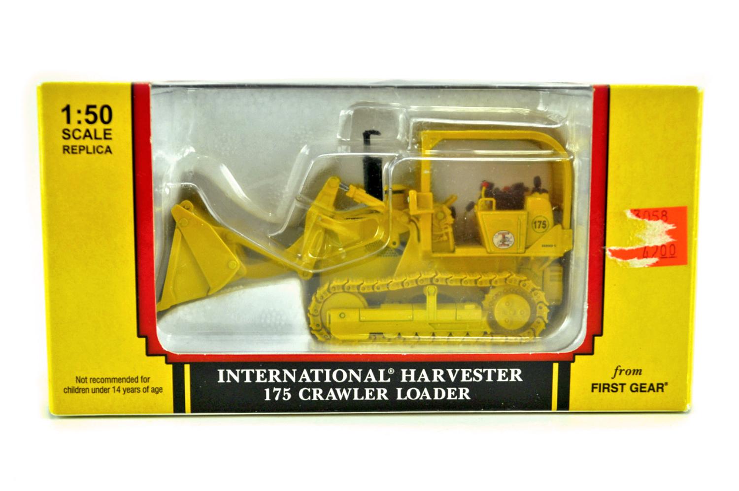 International 175 Crawler w/ Demolition Bucket