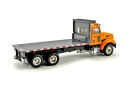 Peterbilt 335 Flatbed - Kokosing