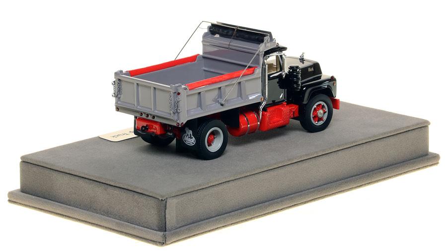 Mack R Single Axle Dump Truck - Black/Red/Gray Dump