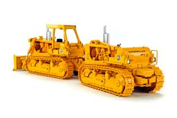 Caterpillar DD9G Push Dozer w/Dual D9 Tractors