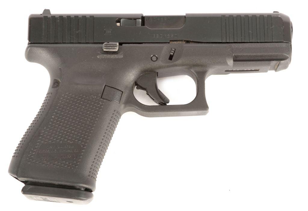 Glock 19 Gen 5 in 9 MM