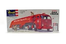 White Mobilgas Tanker - Model Kit -1:25