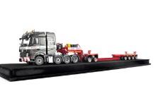 Mercedes AROCS 8x4 w/Scheuerle Nicolas Eurocompact Trailer