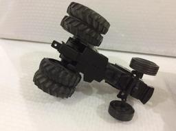 Lot of 2 White Field Boss 1/16th Scale Tractors