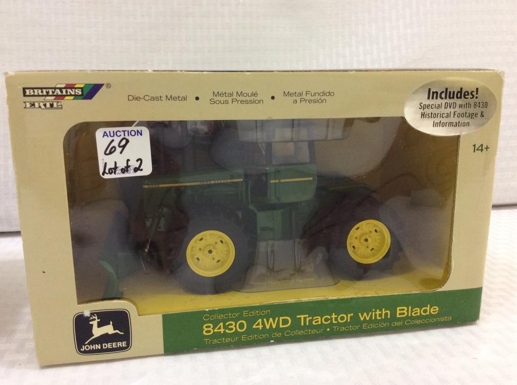 Lot of 2 John Deere 1/32 Scale Tractors by Ertl