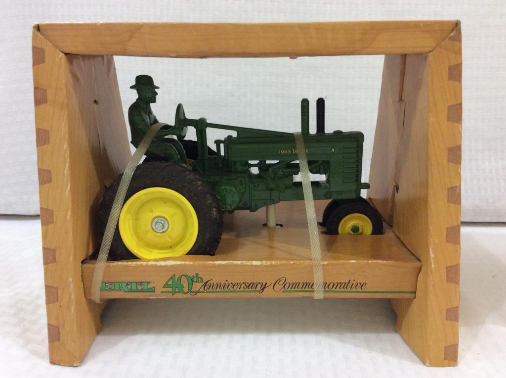 Lot of 3 John Deere 1/16th Scale Tractors by Ertl