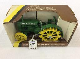Lot of 2 Ertl 1/16th Scale John Deere Tractors in