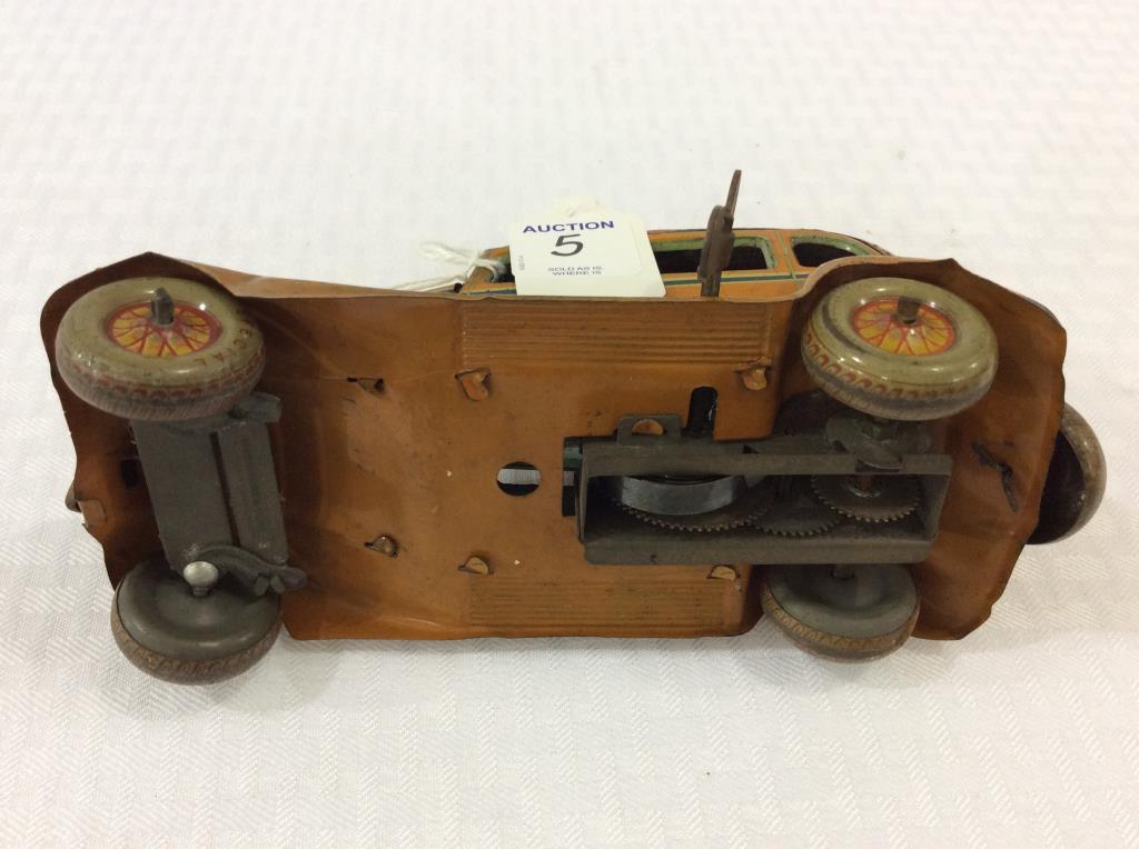 Vintage Key Wind Tin Toy Car