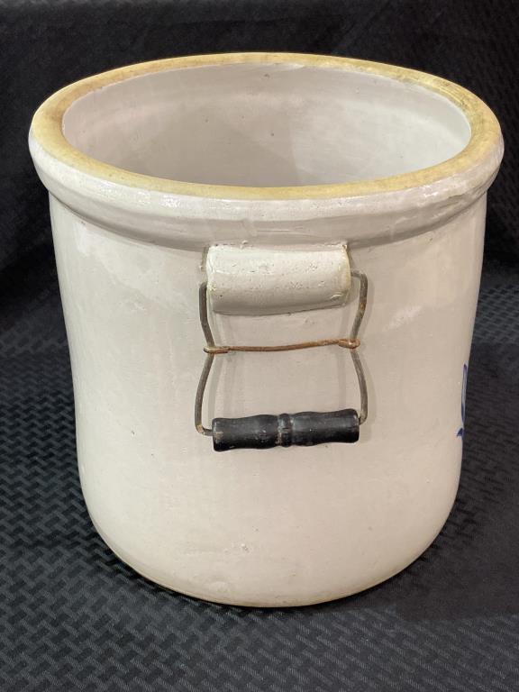 5 Gal Crock Front Marked Western Stoneware Co.