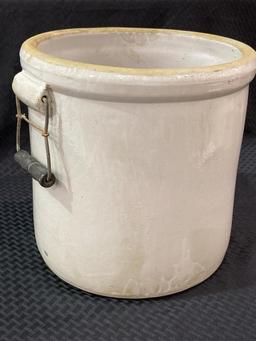 5 Gal Crock Front Marked Western Stoneware Co.