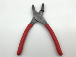 Lot of 2 Snap On Including Pliers & Cutters