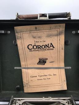 Sm. Corona Typewriter in Case w/ Booklet