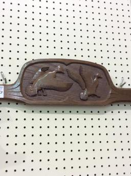 Wood Wall Hanging Gun Rack w/ Carved Duck Design