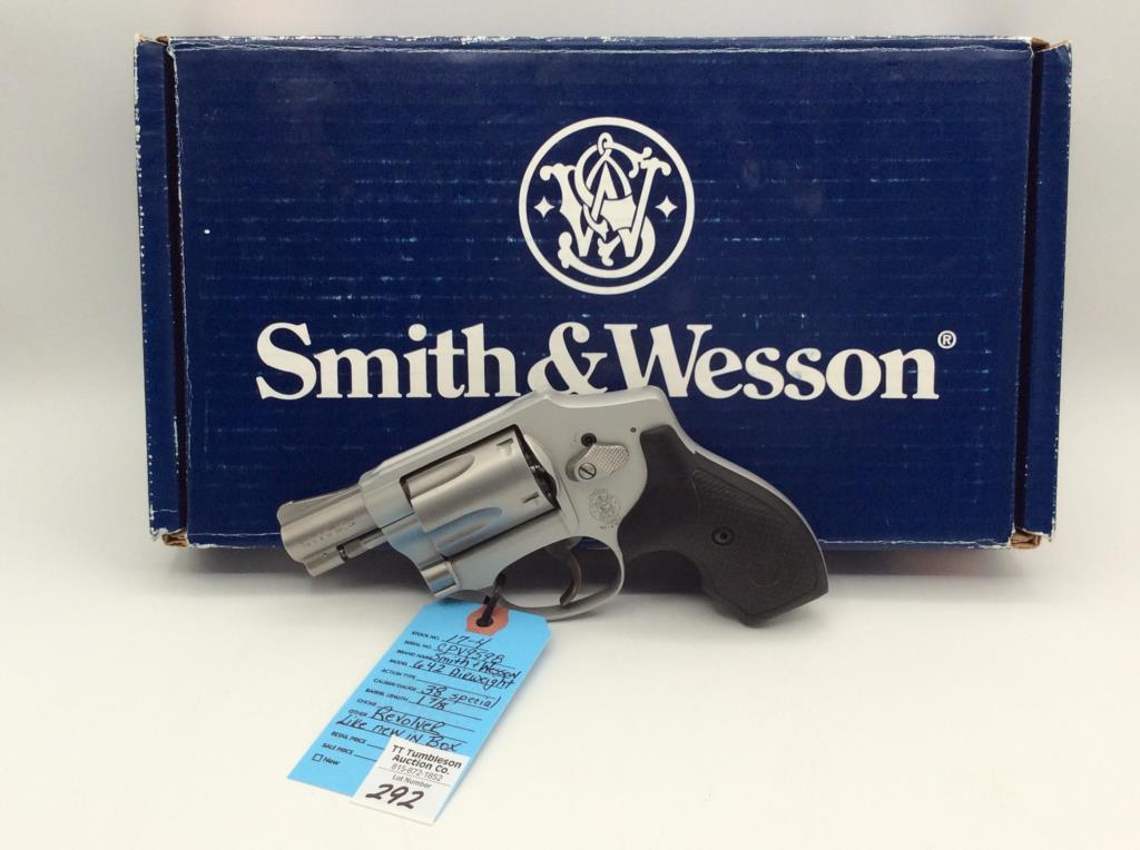 Smith & Wesson  642 Air weight 38 Special