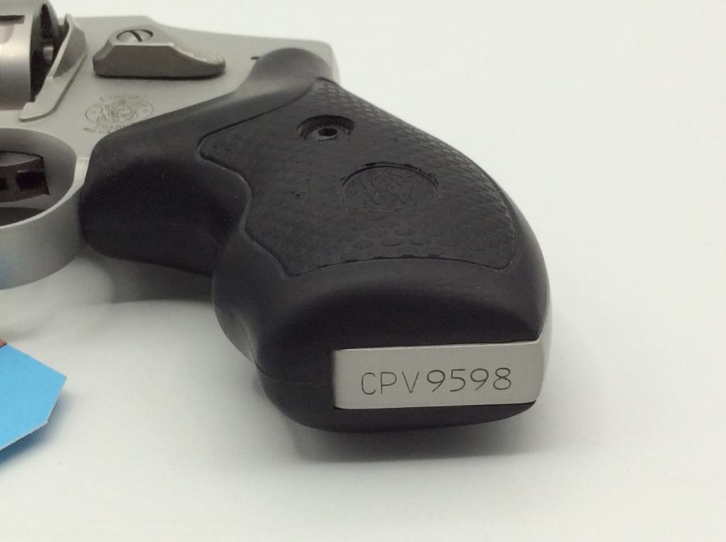 Smith & Wesson  642 Air weight 38 Special