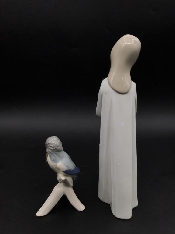 Lot of 2 Including Lladro Porecelain FIgurine-