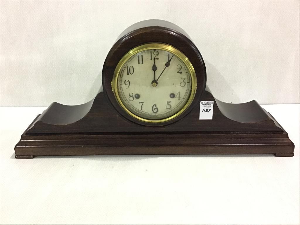 Antique Keywind New Haven Mantle Clock