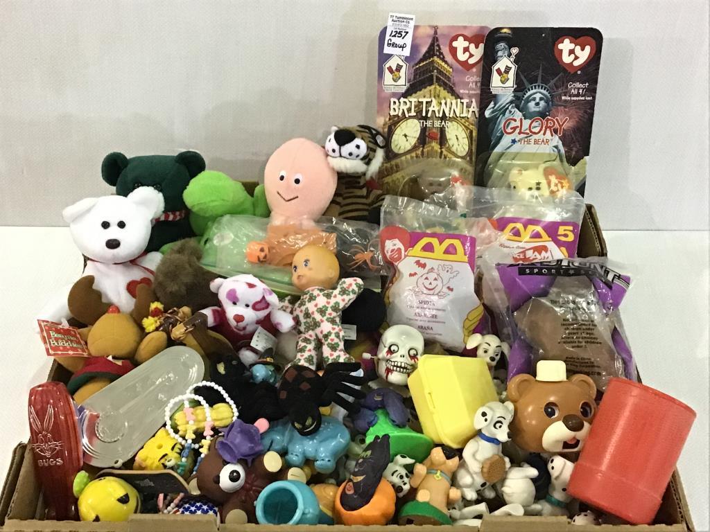 Very Lg. Group of McDonald's Toys, Beanie