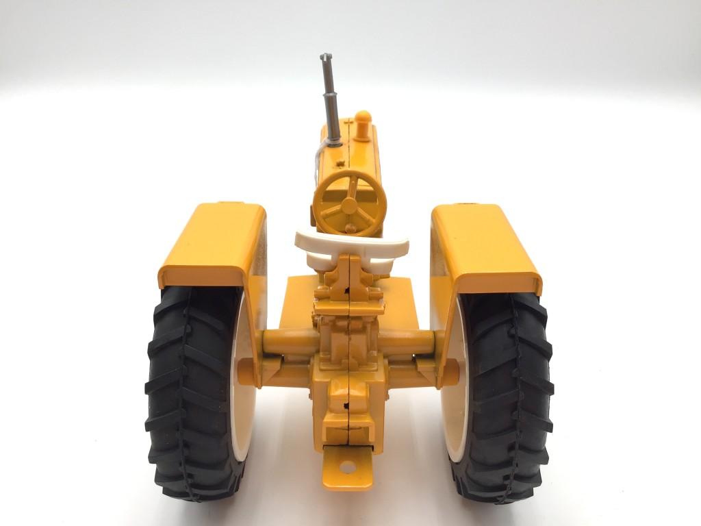 1/16 Scale Minneapolis Moline G-750 Toy Tractor