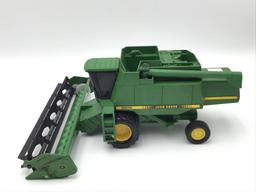 1/16 Scale John Deere 9600 Special Edition