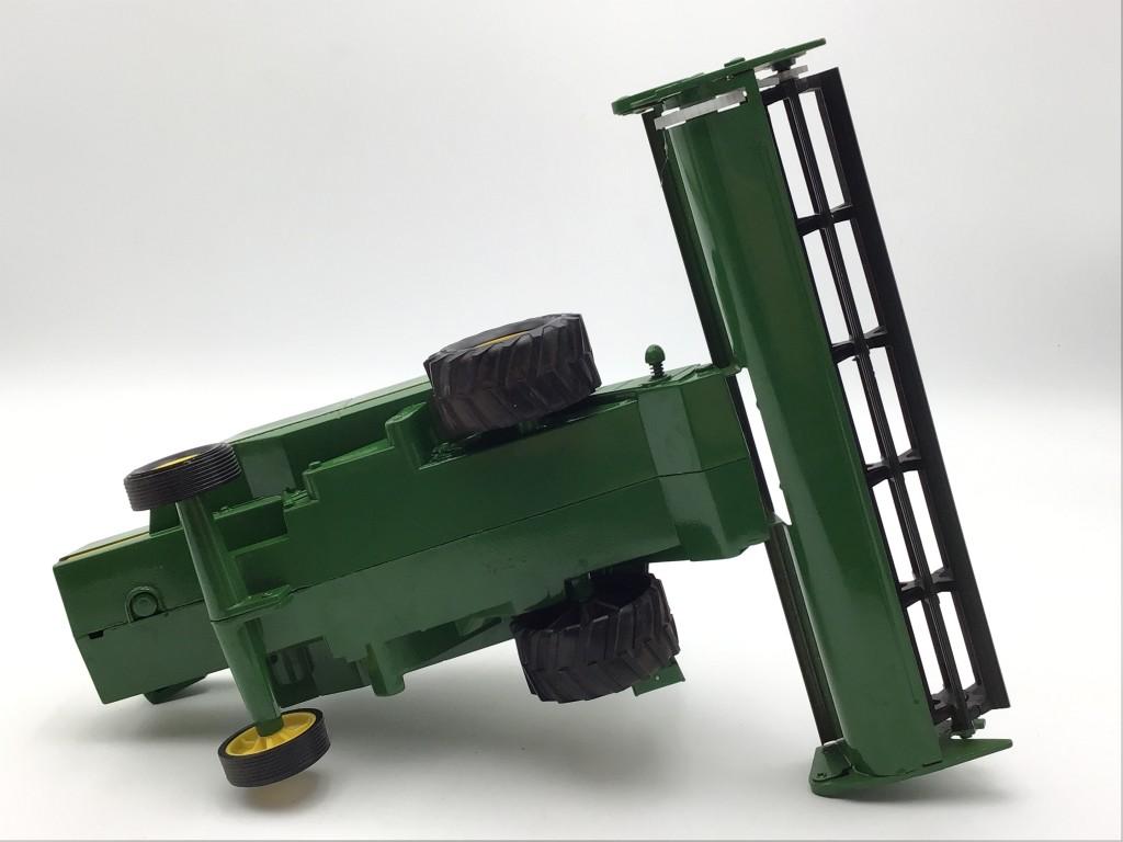 1/16 Scale John Deere 9600 Special Edition