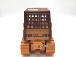 Lot of 2 Case Toys Including 850G Long Track
