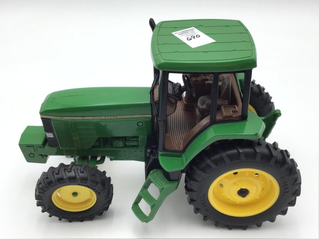 1/16 Scale John Deere 7600 Toy Tractor