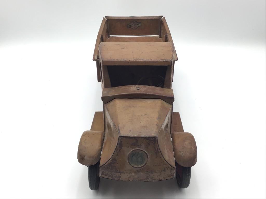 Lg. Mack Army Truck