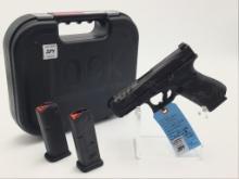 Glock Model 19 Gen 5 Semi Auto 9MM Pistol w/ Case