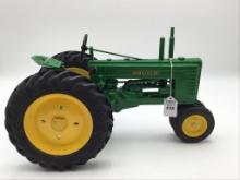 Like New Lg. 1/8 Scale John Deere Model B Toy