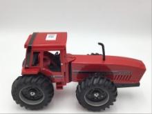 1/16 Scale International 7488 Toy Tractor by Ertl