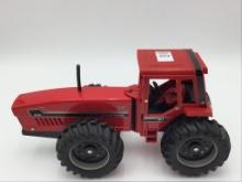 1/16 Scale International 6388 Toy Tractor by Ertl