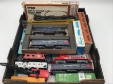 Group of Various HO Locmotives, Train Cars