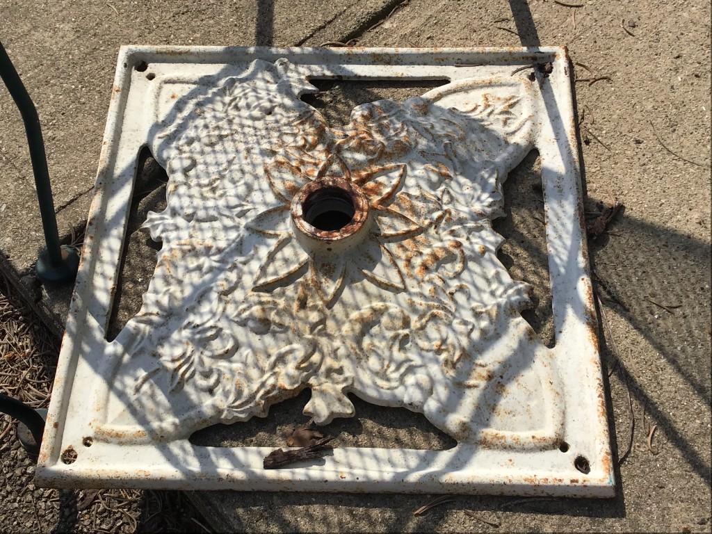Metal Green Paint Patio Table w/ 4 Chairs