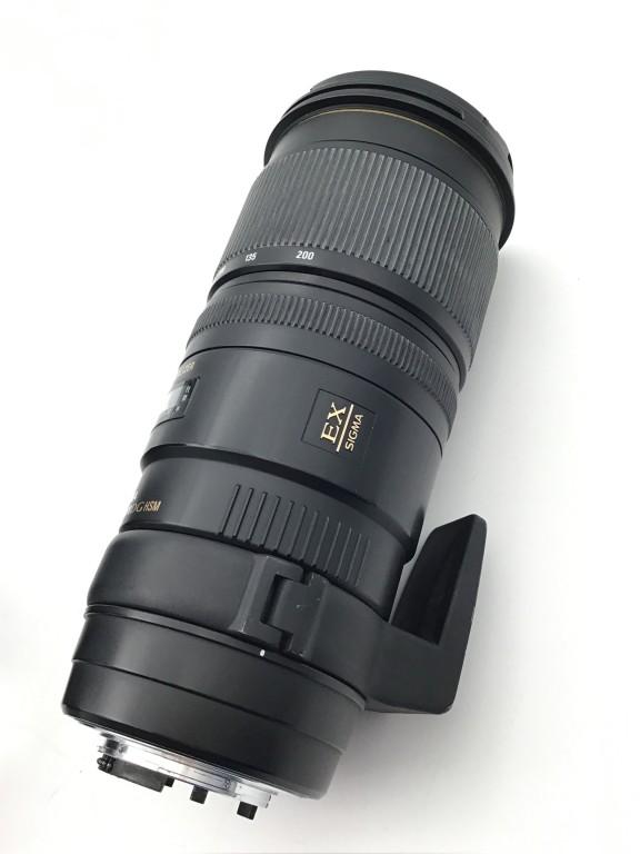 Sigma 70-200MM 1/2 8 DGHSM Zoom Lens for