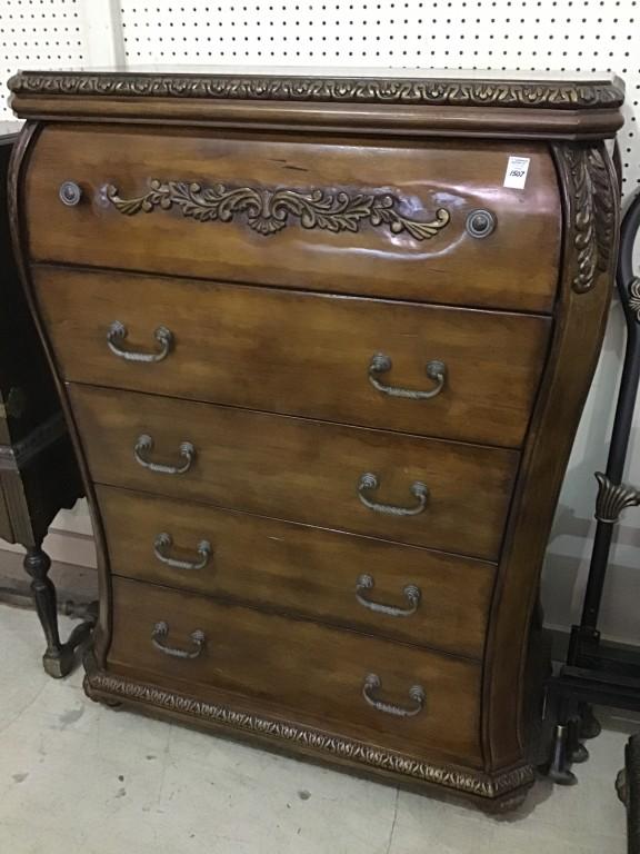 Contemp. Five Drawer Chest of Drawers