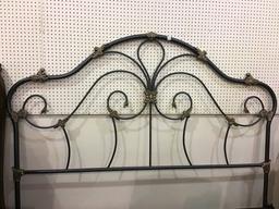 King Size Metal Headboard w/ Rails