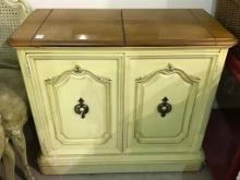 Gilbert Furniture Co. Provincial Style Server