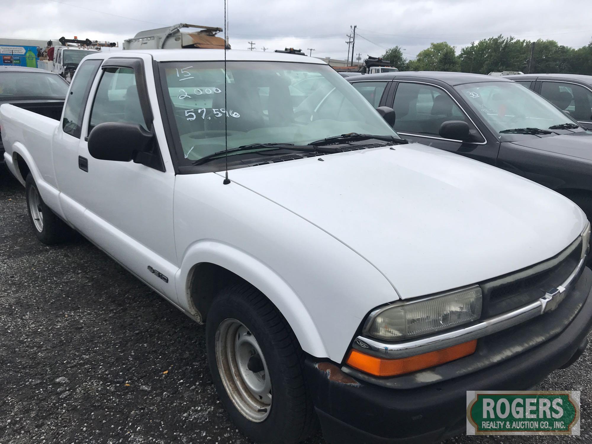 2000 Chevrolet S10, 57596 miles, 1GCCS19WZYK181702