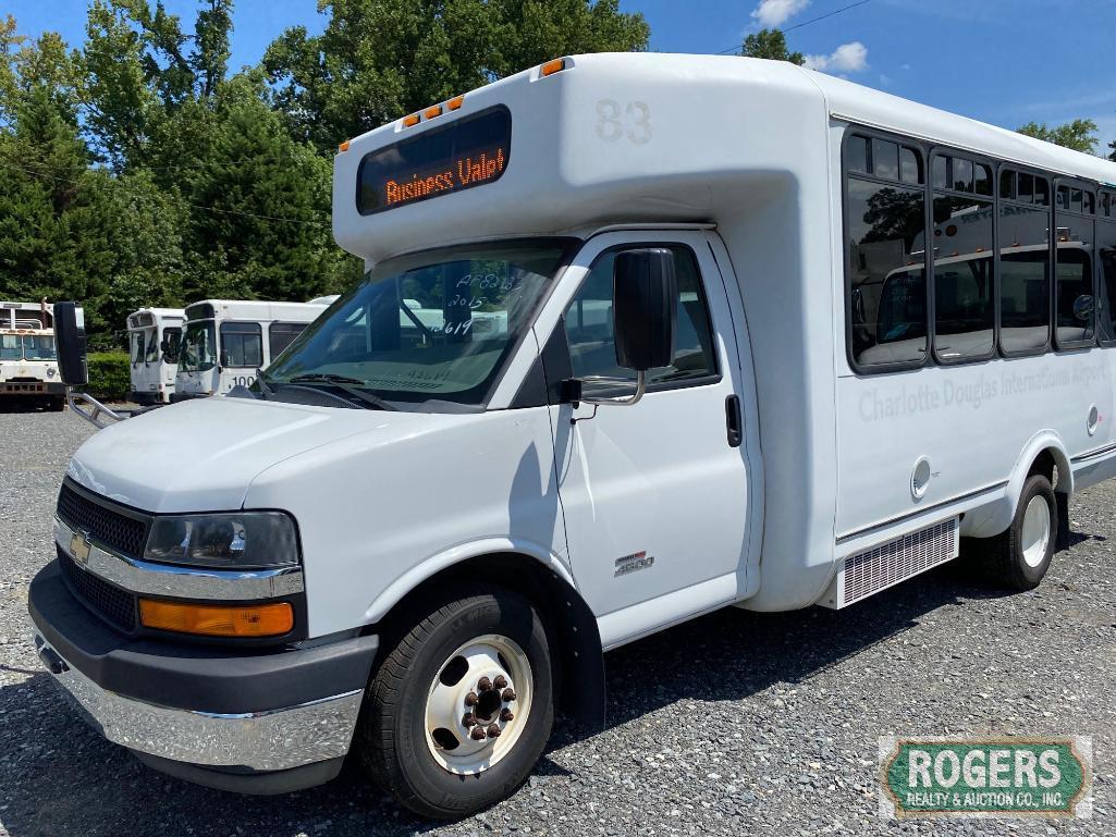 2015 CHEVROLET G4500 SHUTTLE