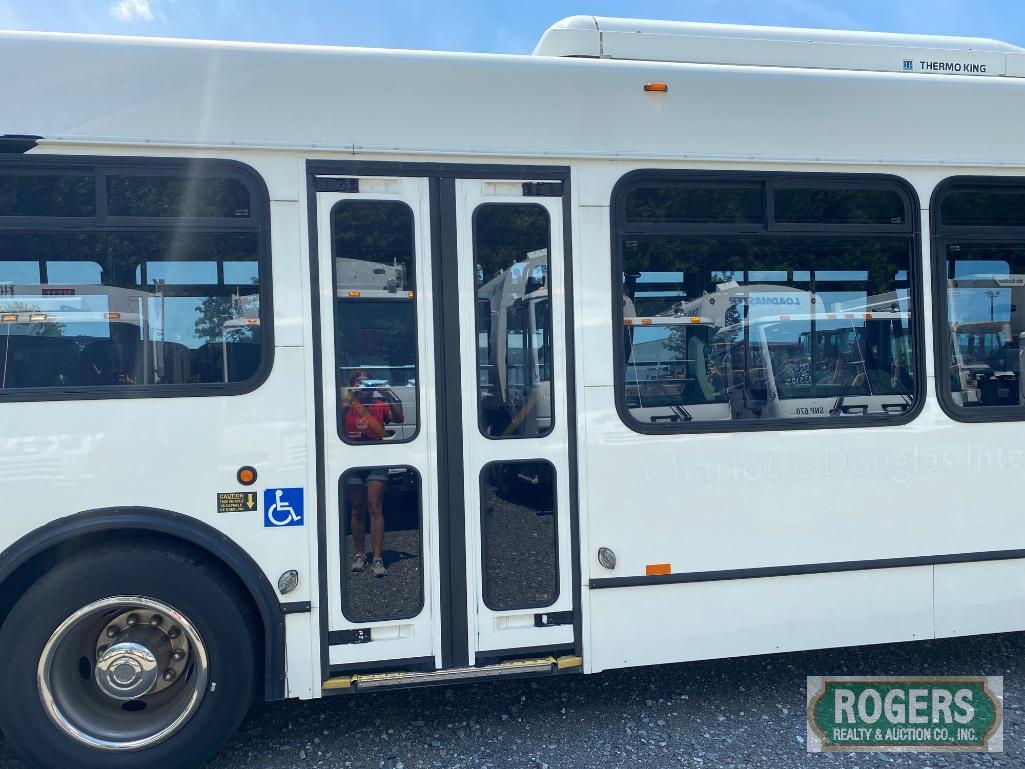 2015 EL DORADO NATIONAL Bus
